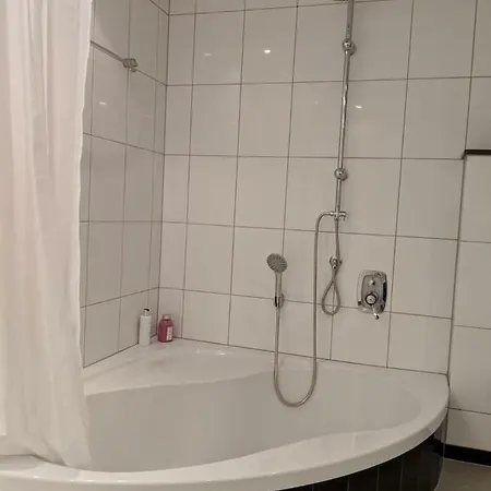 P23 Apartment *